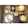 Image 1 : ESTATE BOX WITH CLOCKS, WEATHER METERS, MINI GLOBE