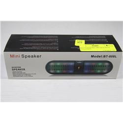 BLUETOOTH PILL SPEAKER WITH LED LIGHTS