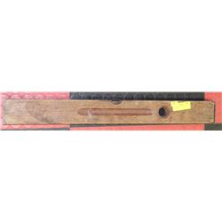 WOODEN VINTAGE STANLEY LEVEL