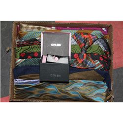 BOX W/GIORGIO ARMANI PINK SILK TIE