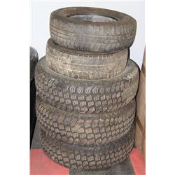 STACK OF 3 TIRES INCL. ROAD VENTURE AT KUMHO SIZE