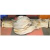 Image 1 : LARGE WOODEN KNOT DECORATIVE PIECE 5' LENGTH