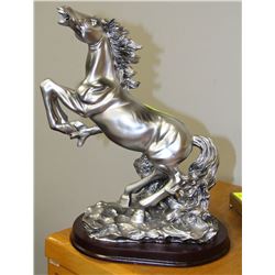 SILVERTONE STALLION ORNAMENT 13"H