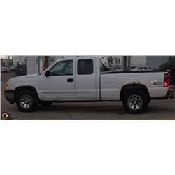 2005 CHEVROLET SILVERADO 1500 Z71 4X4