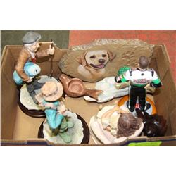 ESTATE BOX OF ORNAMENTAL FIGGURES