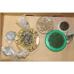 BOX WITH FLOWER FROGS