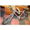 Image 1 : GEORGENA TERRY MT MARCY BIKE WITH GRIP SHIFT,