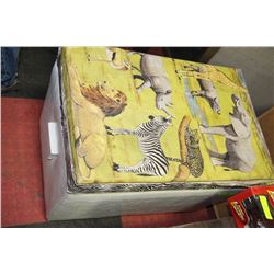 WHITE/SAFARI TOP COVERED STORAGE BOX