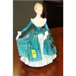 ROYAL DOULTON PORCELAIN FIGURINE H.N. 2461