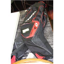 DEFCON MOTOCROSS PANTS - SIZE 32