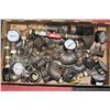 Image 1 : FLAT OF CAST IRON FITTINGS & GAUGES