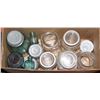 Image 1 : ESTATE BOX OF VINTAGE JARS