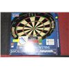 Image 1 : WINMAU BRISTLE DART BOARD