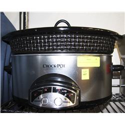 LARGE CROCK POT SLOW COOKER