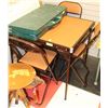 Image 1 : VINTAGE FOLD UP CARD AND TABLE AND 4 CHAIRS