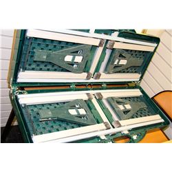 PICNIC TABLE IN FOLDING CASE
