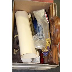 BOX WITH MAN CAVE COLLECTIBLES INCL. WOODEN DALE