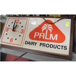 VINTAGE DAIRY PRODUCT CLOCK( CRACKED)?//