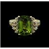 Image 2 : 14KT Yellow Gold 4.92 ctw Peridot and Diamond Ring