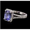 Image 2 : 14KT White Gold 1.83 ctw Tanzanite and Diamond Ring