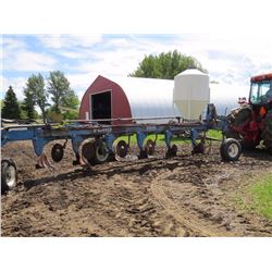 FORD 155 - 6 BOTTOM PLOW