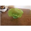 Image 1 : Vaseline Glass Pedestal Green Dish