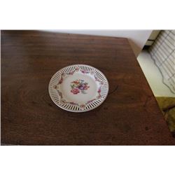 Bavarian Ribbon Plate