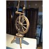 Image 2 : Antique Spinning Wheel