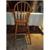 Image 2 : Antique Wood High Chair