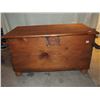 Image 1 : Old Wood Cedar Chest
