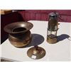 Image 1 : Spittoon & Hurricane Lamp