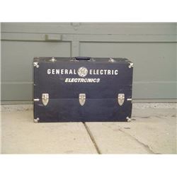 Old General Electric Serviceman’s Repair Case With Contents