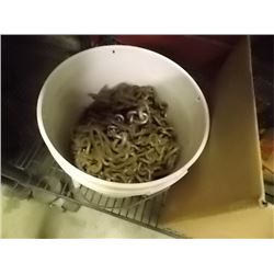 BUCKET OF TIRE CHAINS - 16-16 ½"