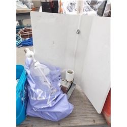 LARGE MERCURY LIGHT FIXTURE & BULBS