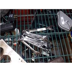 BUNDLE OF WRENCHES