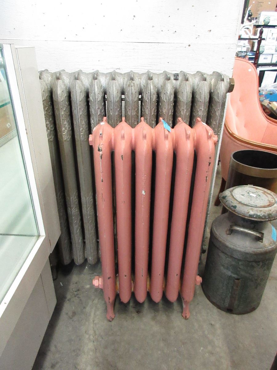 2 Vintage cast metal radiator's