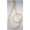 Image 2 : Nice Ladies Pearl Necklace & Bracelet