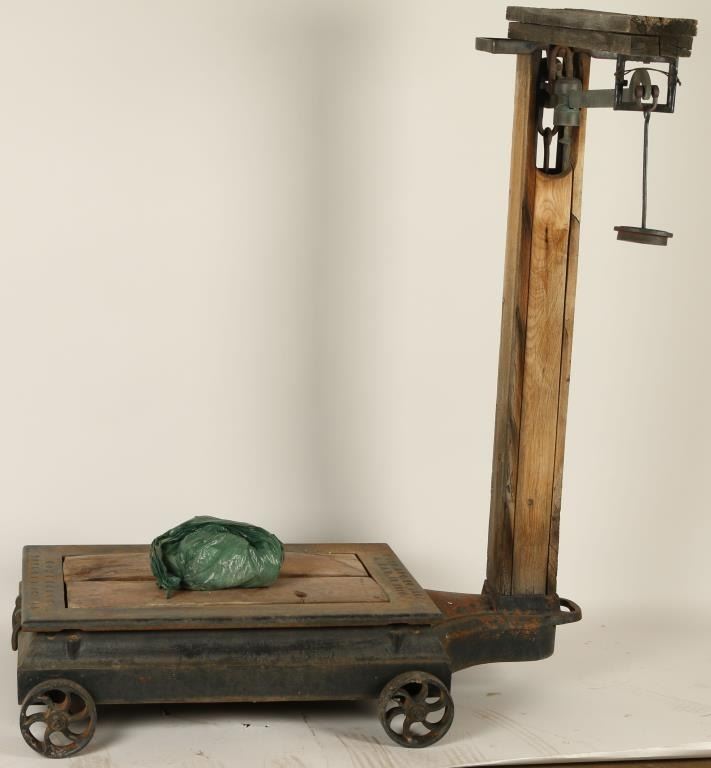 Antique Howe Scale