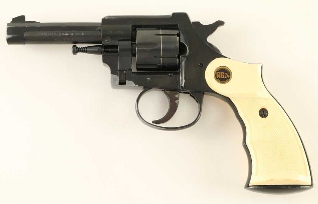 Rohm R24 Rohm RG24 .22 LR SN: 152584