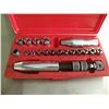 Image 1 : Snap-on clutch aligning tool