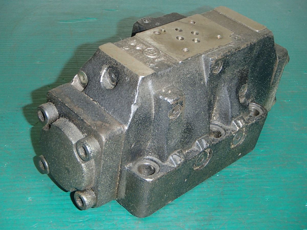 Vickers Directional Control Valve