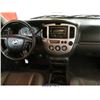 Image 11 : 2003 - MAZDA TRIBUTE!