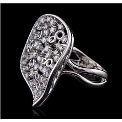 14KT White Gold 0.88 ctw Diamond Ring