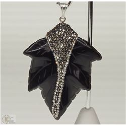 #16-BLACK ONYX & CRYSTAL PENDANT