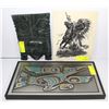 Image 1 : COLLECTION OF THREE ASSORTED NATIVE DECORATIVE ART