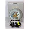 Image 1 : MUSICAL BUTTERFLY SNOWGLOBE