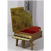 Image 1 : GRAND PIANO TRINKET BOX