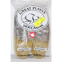 PAIR OF GREAT PLAINS MOCCASINS MADE IN CANADA