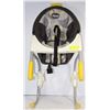 Image 1 : PORTABLE ANYWHERE HIGHCHAIR WITH RUBBERIZED ENDS
