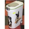 Image 1 : CURVER PET FOOD CAN ON WHEELS